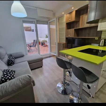 Con Terraza Y Parking *