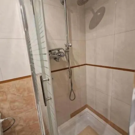 Apartment Con Terraza Y Parking
