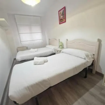 Con Terraza Y Parking Apartment *